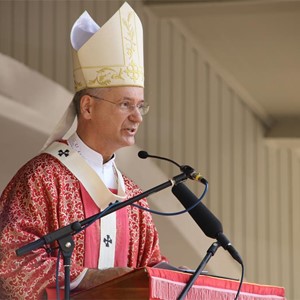 Homilija nadbiskupa Dražena Kutleše na Svetu nedjelju u Ludbregu
